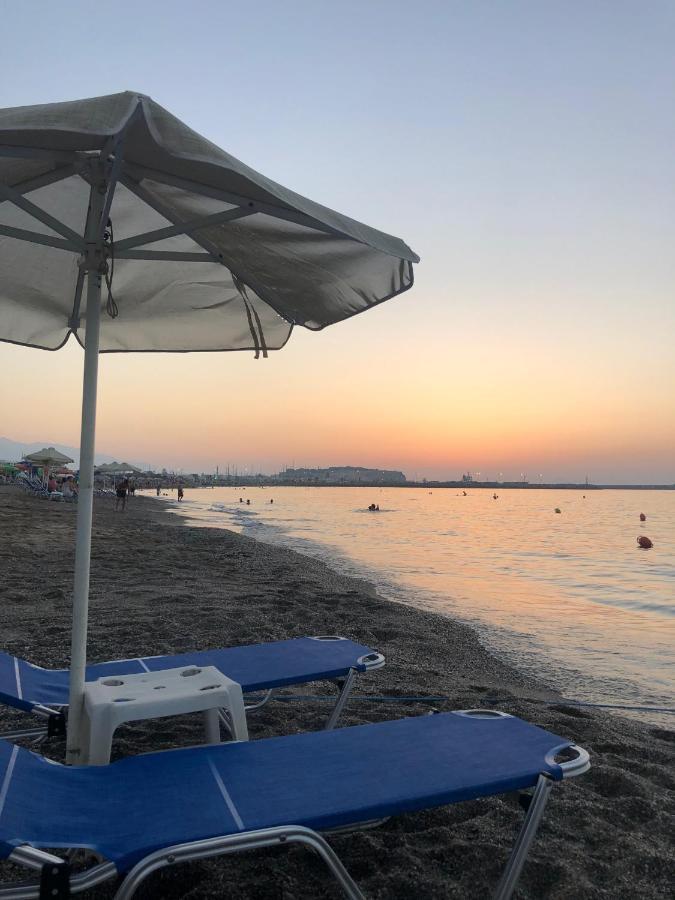Akasha Waves Lägenhet Rethymno Exteriör bild